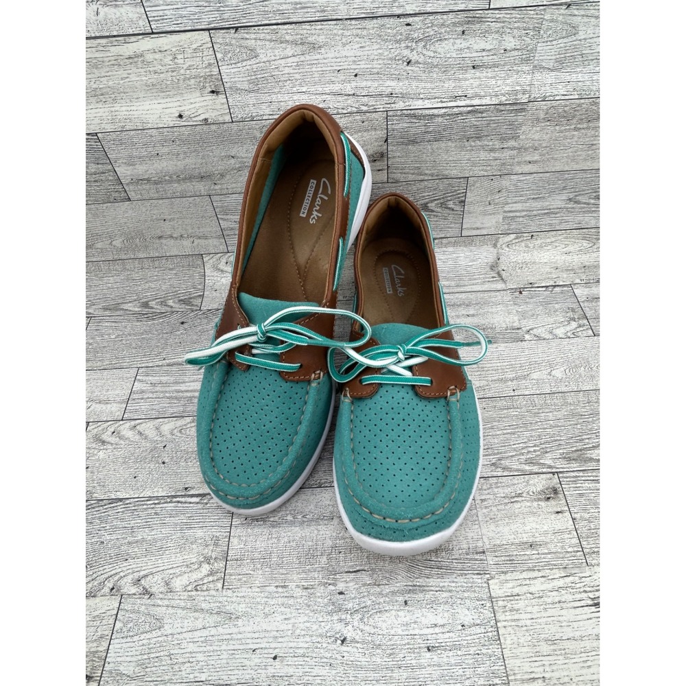 Clarks Collection Teal Suede Boat Shoes‎ Brown Leather Trim 7M 26100156